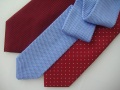 Cravates pour homme classiques, éventuellement avec le logo de la société